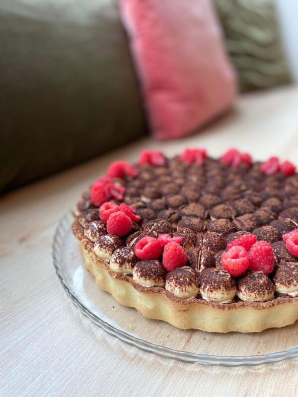 TARTA TIRAMISU Z MALINAMI